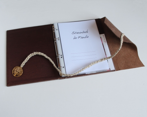 Stammbuch "Baum" aus braunem Büffelleder, DIN A5